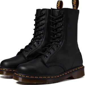 Dr Martens 1460 Black Leather Lace Up Boots Women Size 5 US